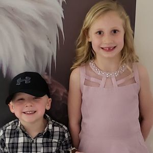 Meet your Posher, Regina